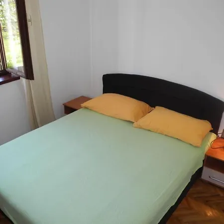 Fuer 6 Personen Mit Terrasse By Interhome Apartment *